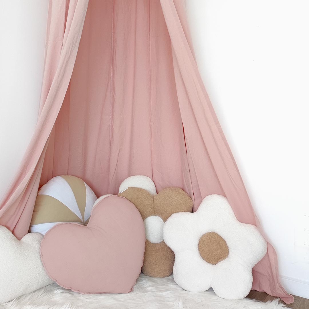 Canopy for children's bed – pink canopy
