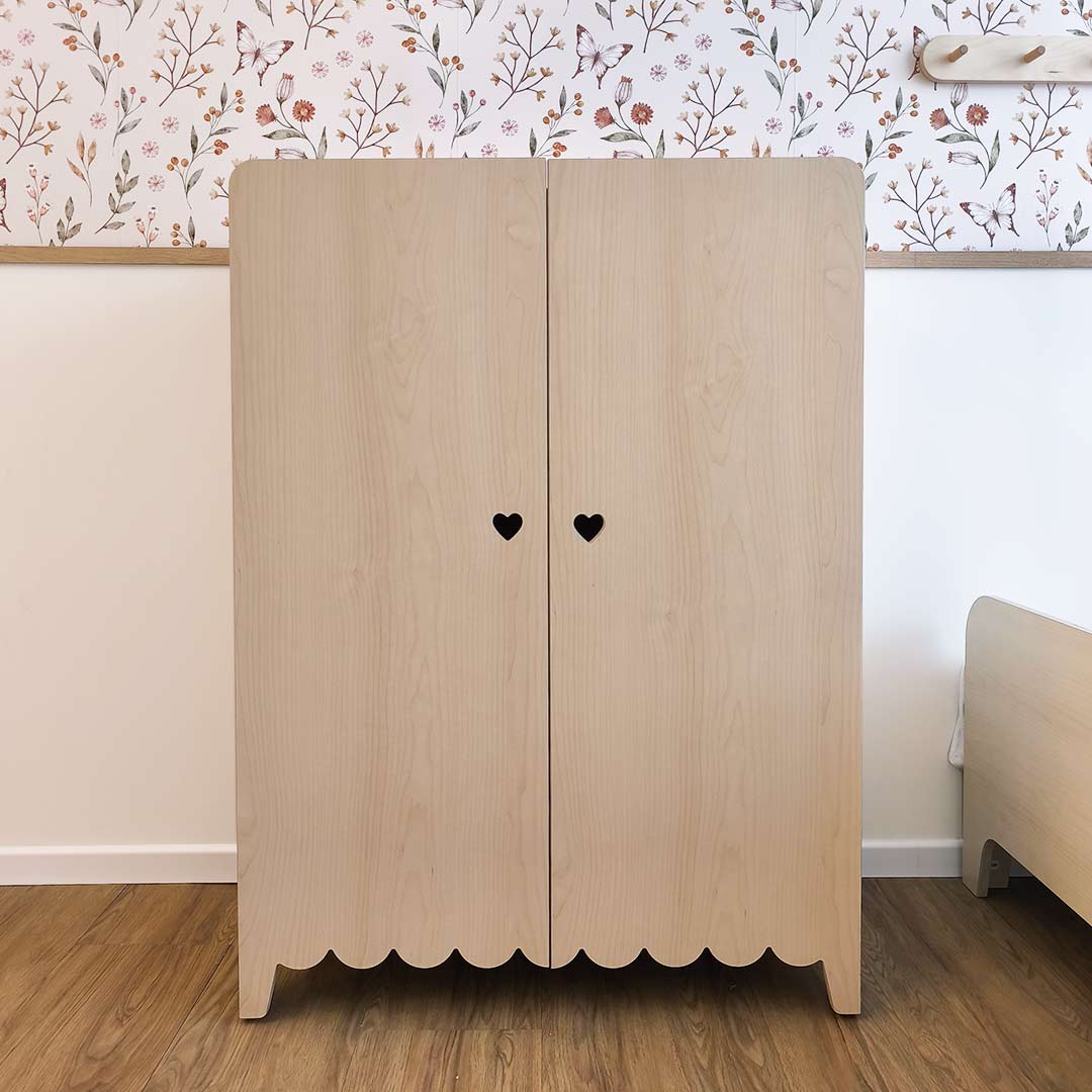 Curved Montessori children's wardrobe