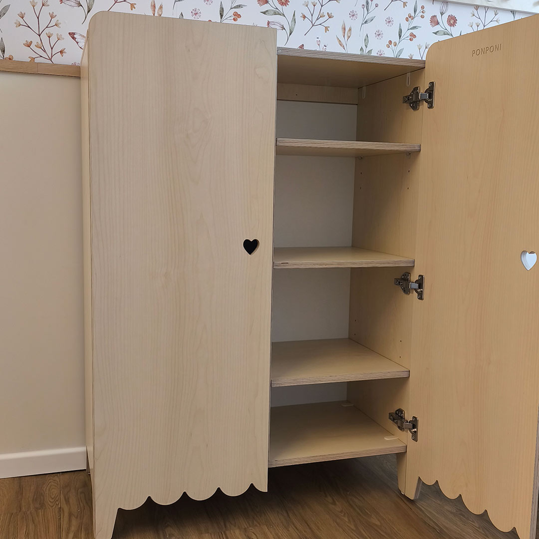 Curved Montessori children's wardrobe