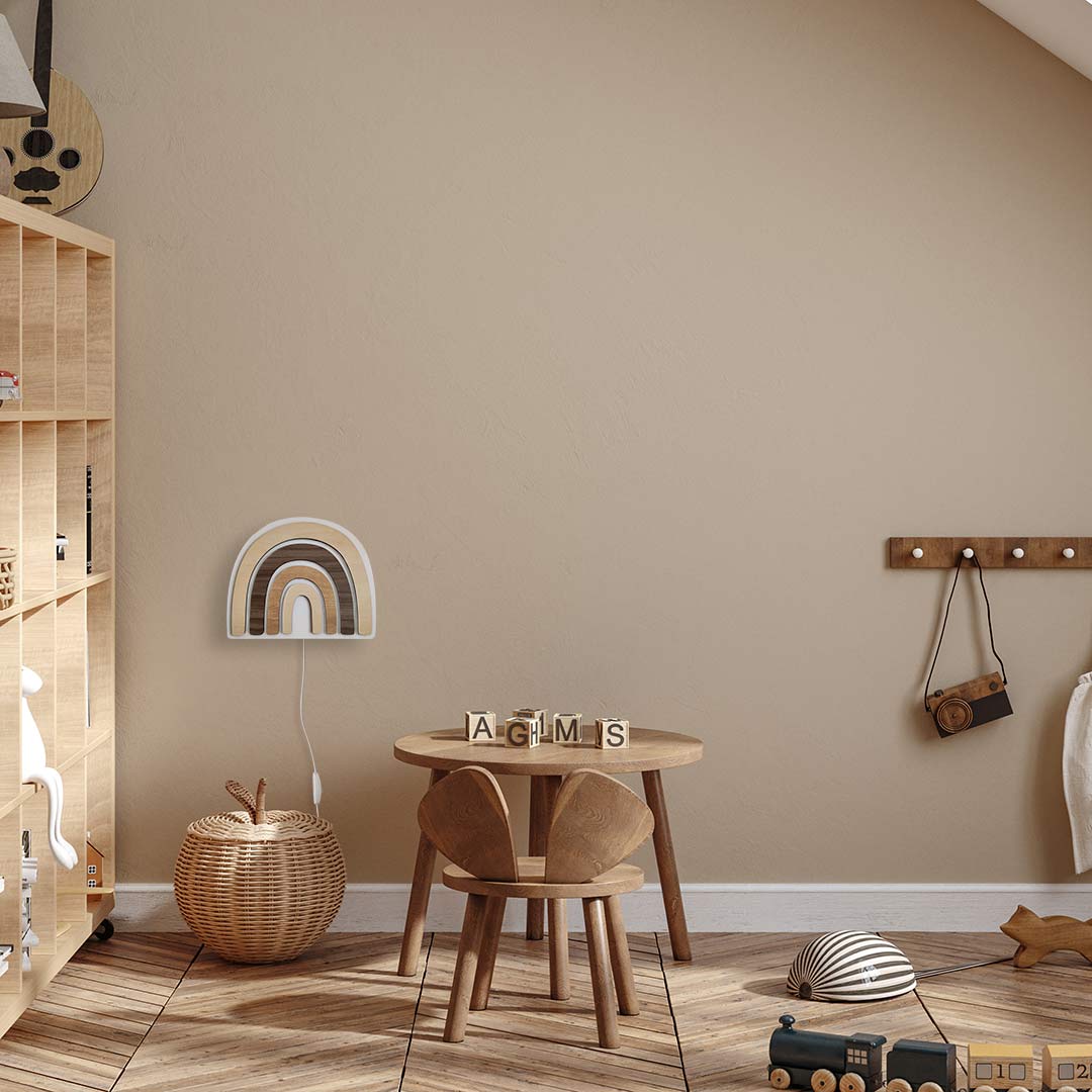 Luz de noche infantil, arcoíris boho chic, hecha de madera.