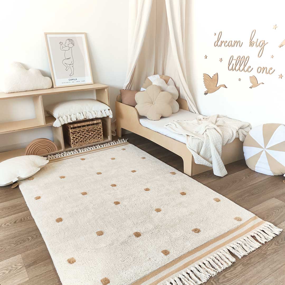 Rectangular rug for children's room – natural cream color with beige dots