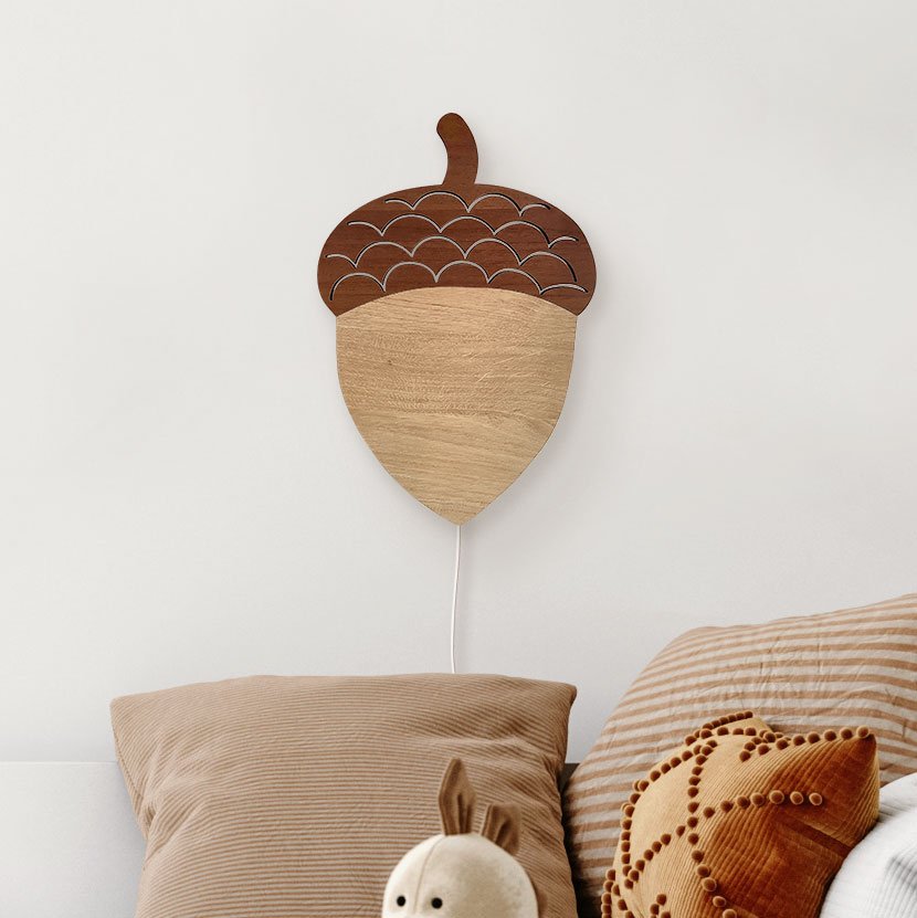 Luz de noche para niños en forma de nuez.