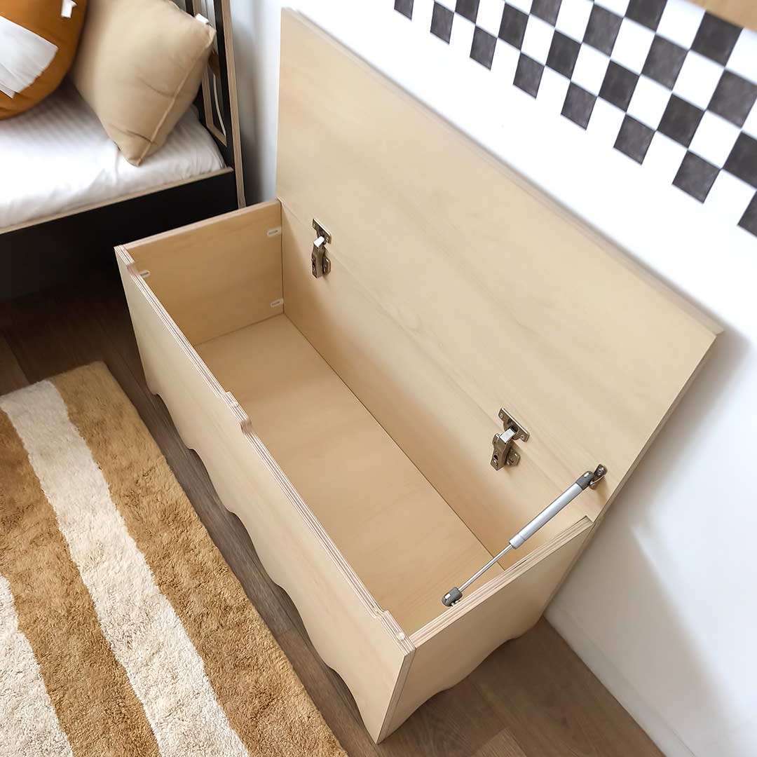Toy storage box, wave design