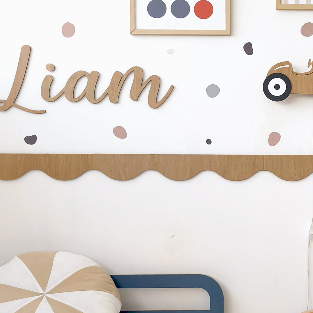 Medium wave wooden wall cornice