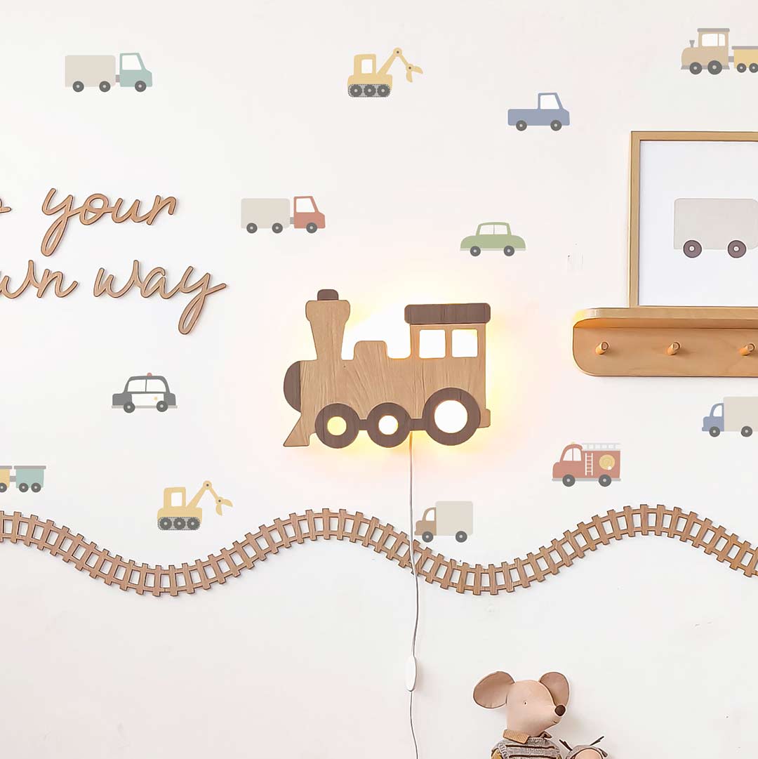 Luz nocturna de tren de madera para niños