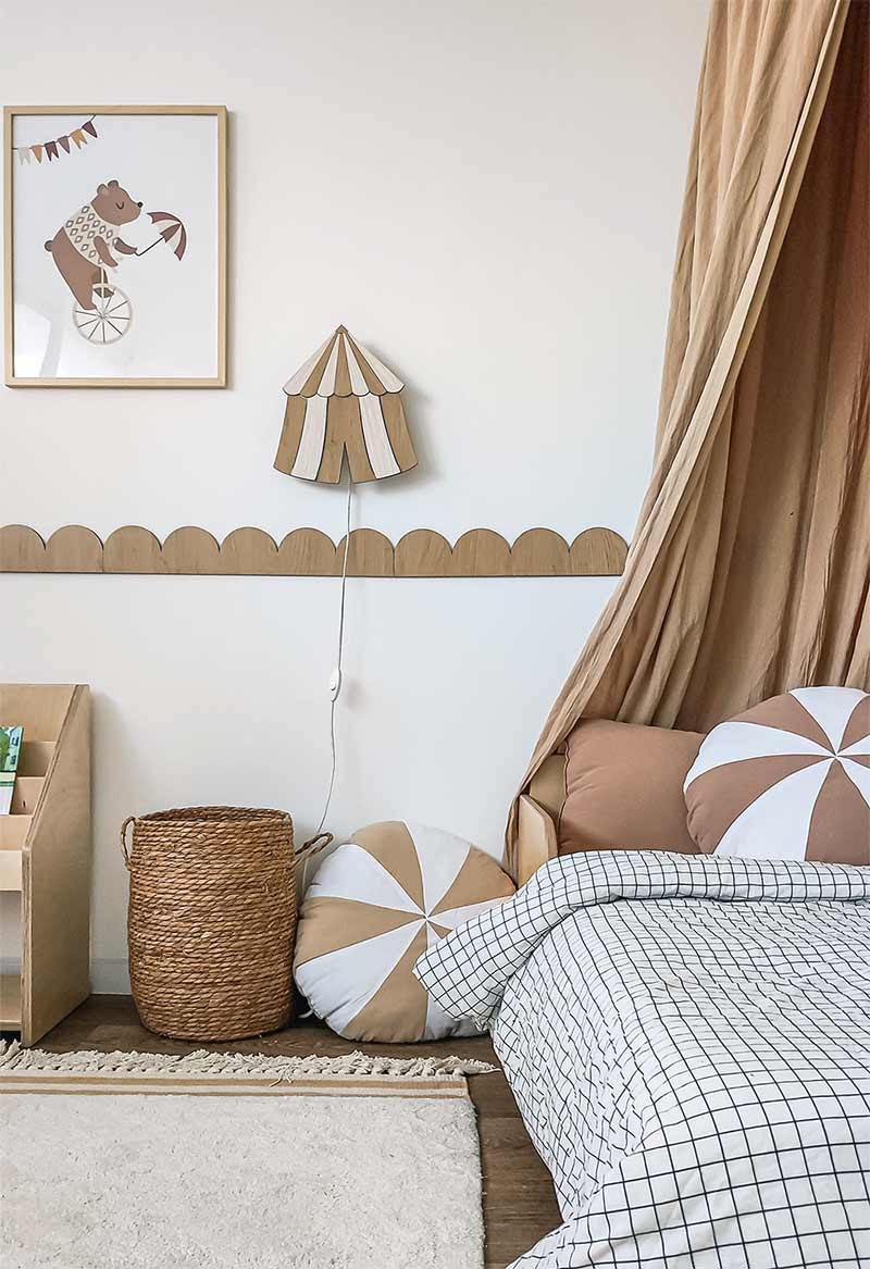 Iluminación para habitación infantil: lámpara de noche con forma de carpa de circo