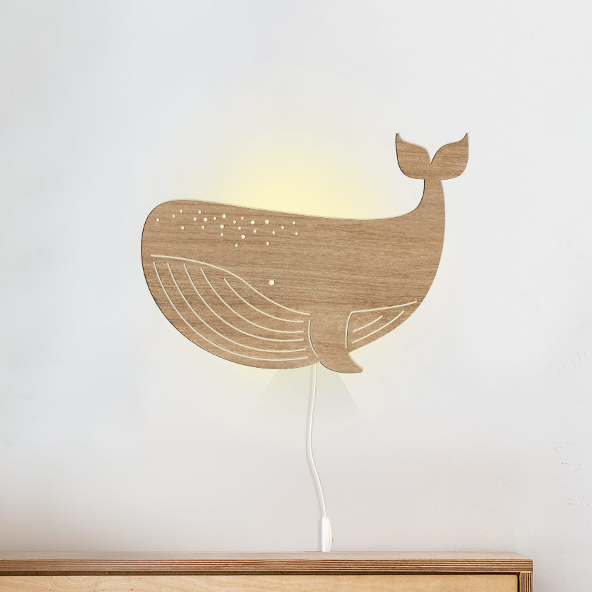 Lámpara de noche Leviatán: iluminación de madera para habitación infantil