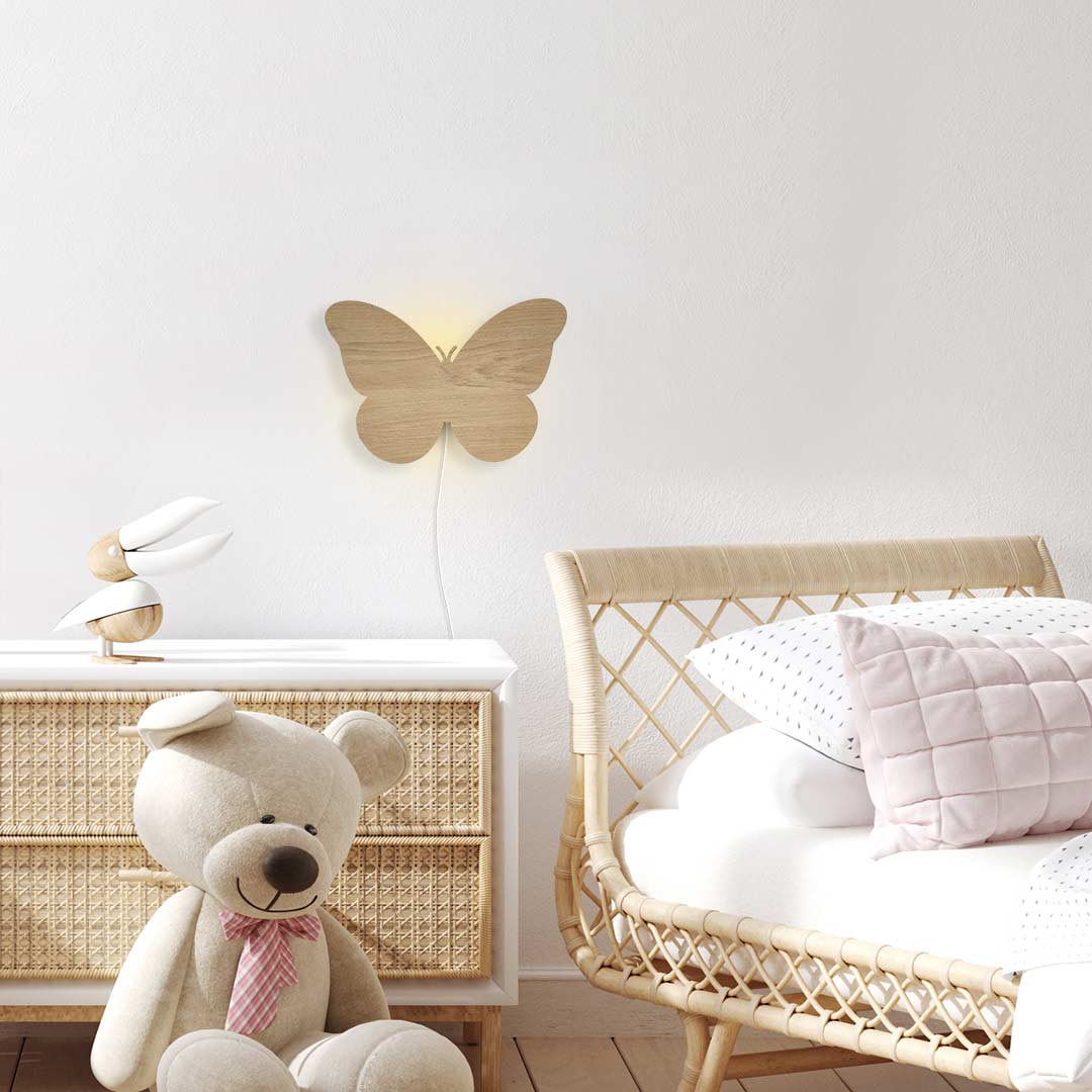 Luz nocturna de mariposa para niños