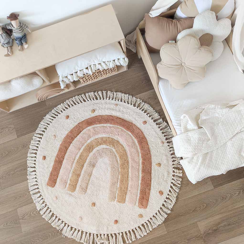 Round rainbow rug for children's room – pink