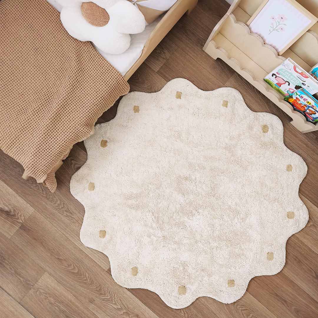 Round cream fringed kids room rug MIRANDA – 100% cotton machine washable by Ponponi