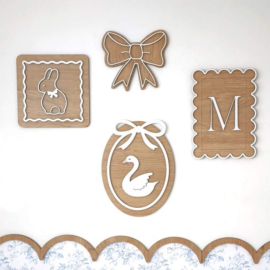 Wooden photo set with child initial for kids room – premium wall decor by Ponponi