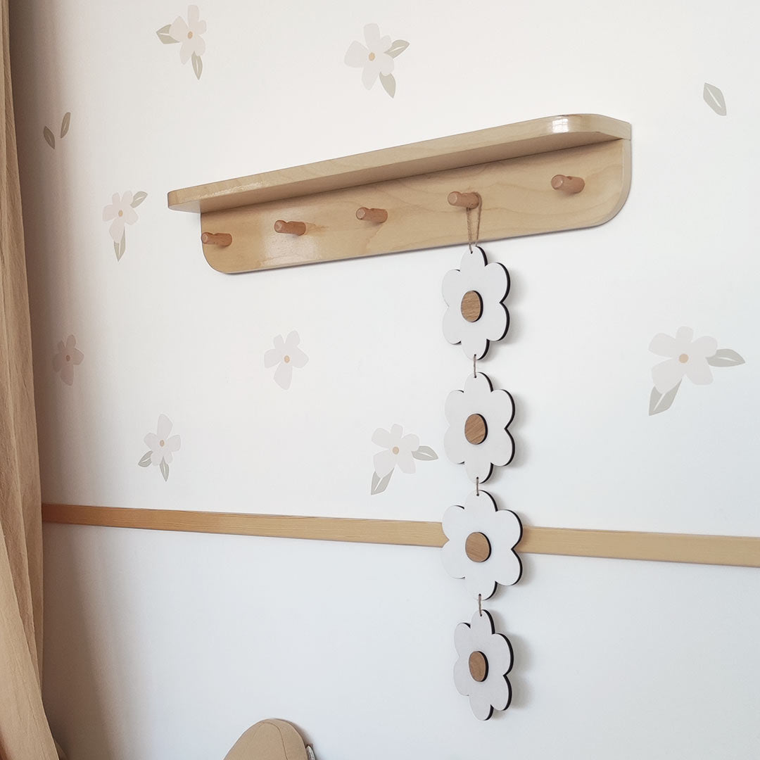Wooden daisy flower necklace for hanging