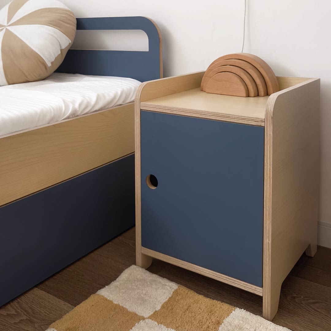 Children's nightstand – Alex side table