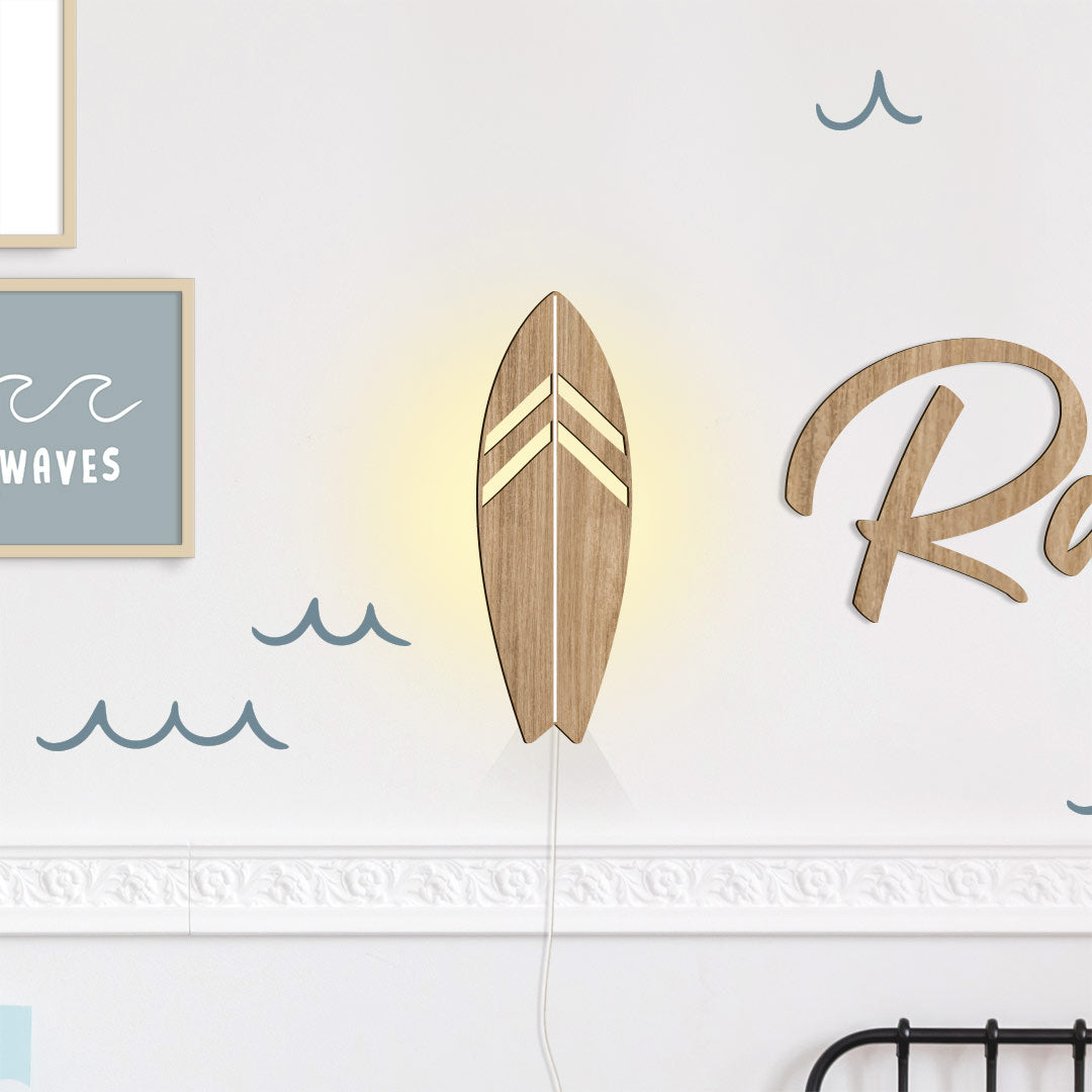 Lámpara de noche de madera para habitación infantil, de pared, diseño de tabla de surf.