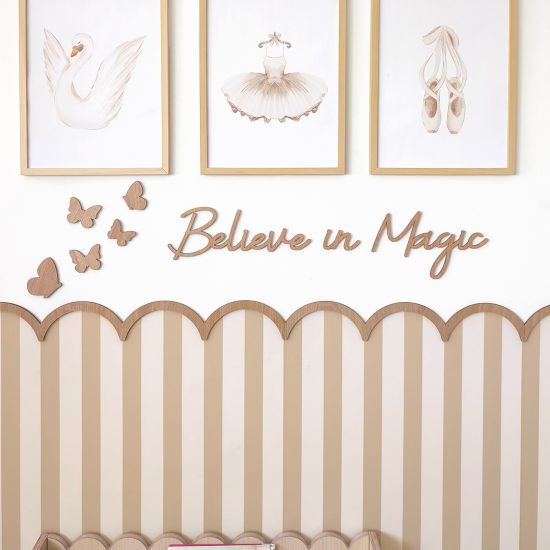 Curly-striped adhesive wallpaper